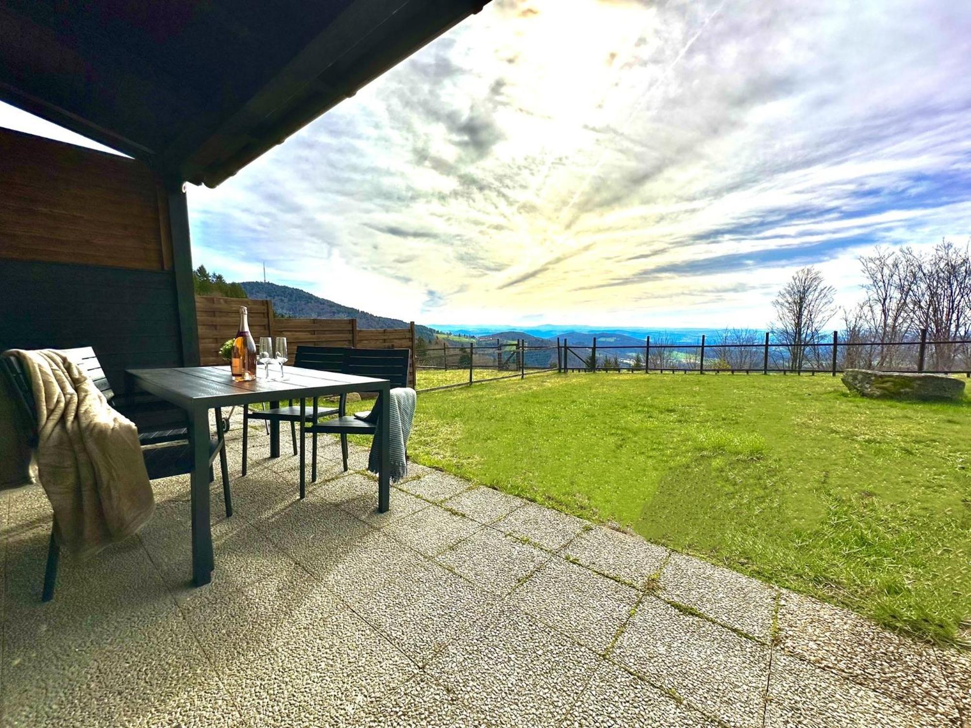 Gemuetliches Alpenblick Berg-Bungalow + Grosser Garten + Netflix! Schofweg Exterior photo